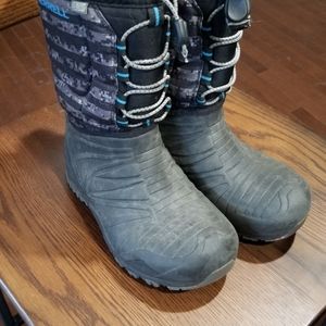 Merrell winter boots, youth size 3
